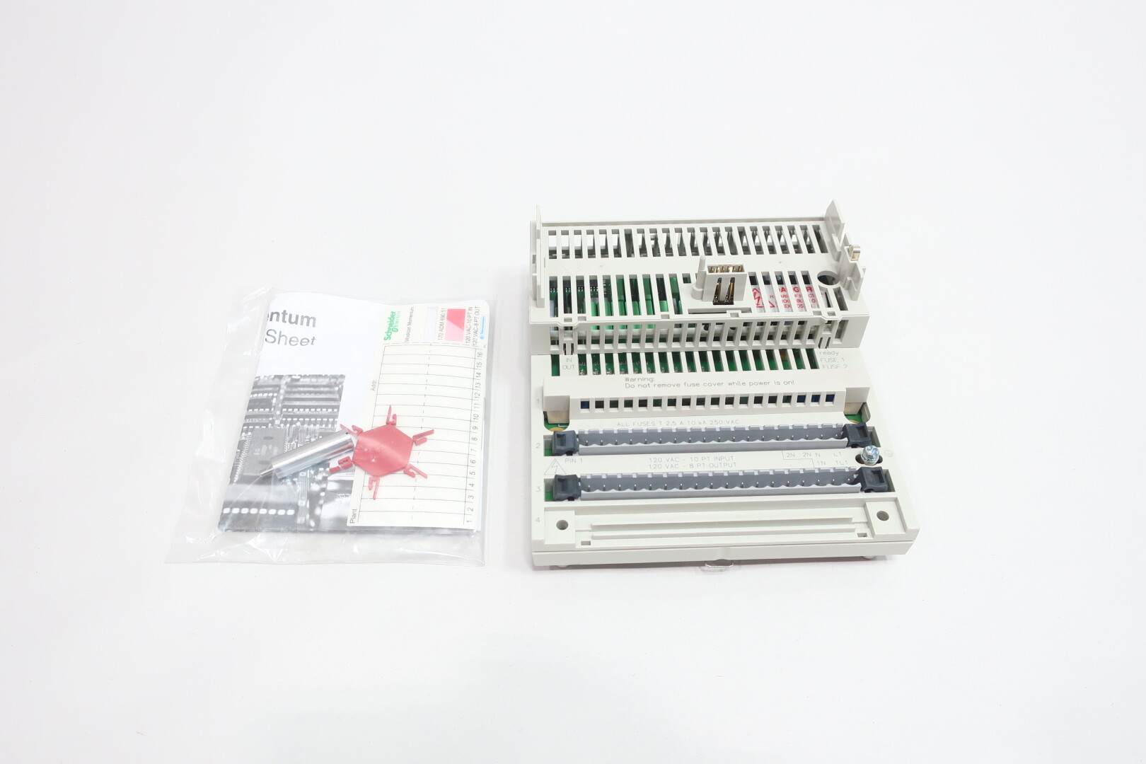 Schneider Electric 170ADM69051 Modicon Momentum Discrete I/O Module - 10I / 8O Solid State — Accessori generali