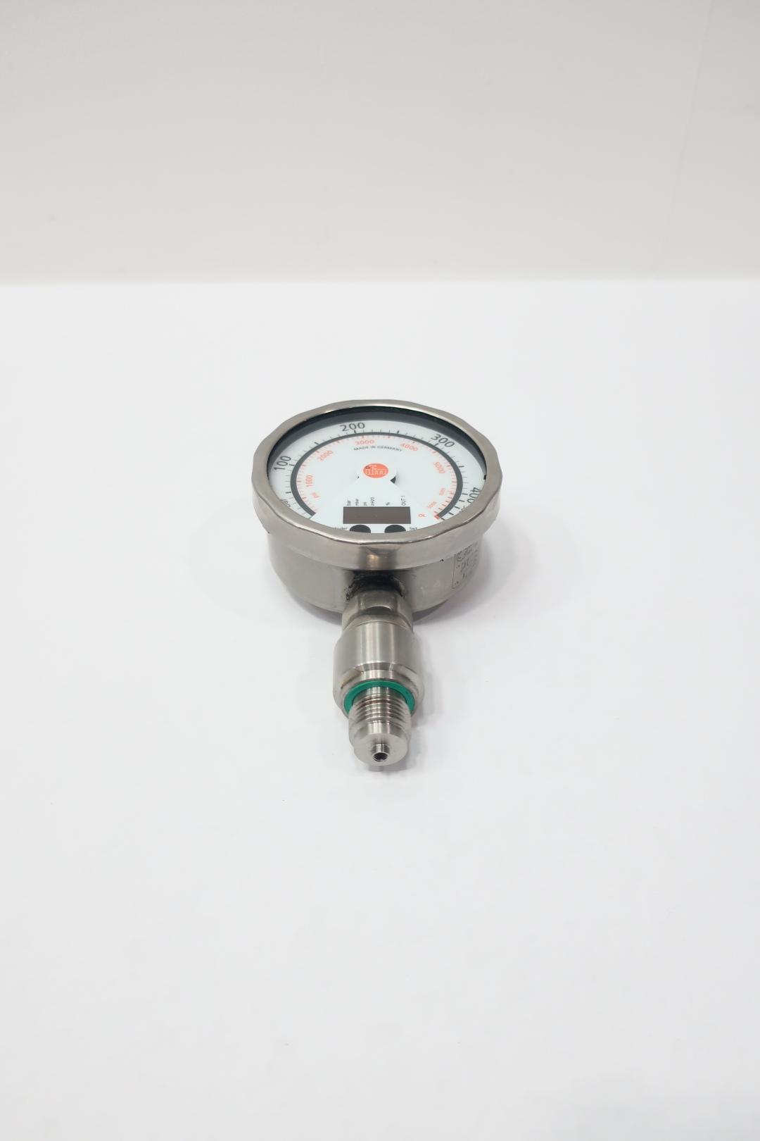 IFM PG2450 Pressure Sensor Series — Pressure & Flow Measurement