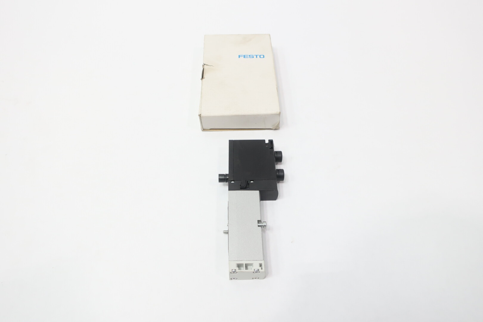 VSVA-B-T32C-AZD-A2-1T1L Festo, Magnet- & Servoventile