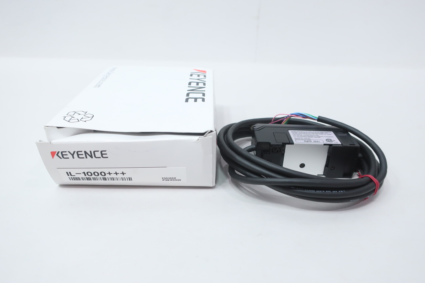 IL-1000 Keyence, Sensores de proximidad e inductivos