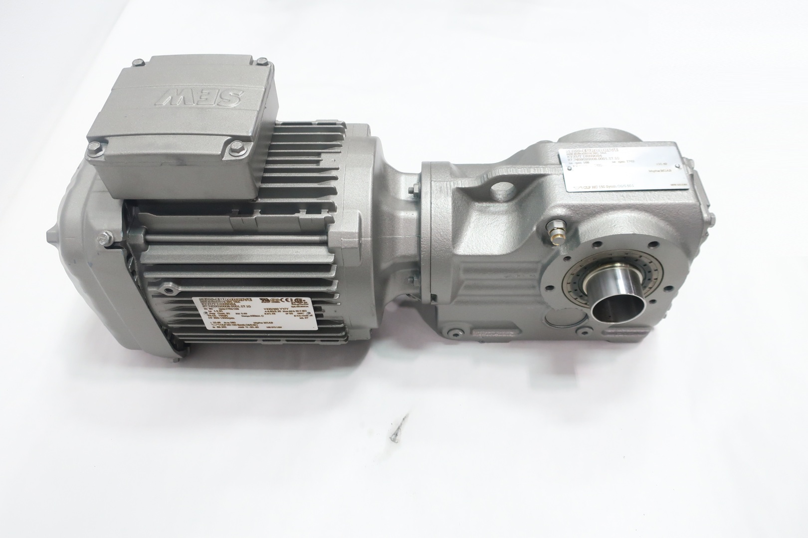 Sew KA37 DRN90S4 EURODRIVE KA37 DRN90S4 20.19:1 Gear Motor — Ingranaggi e riduttori
