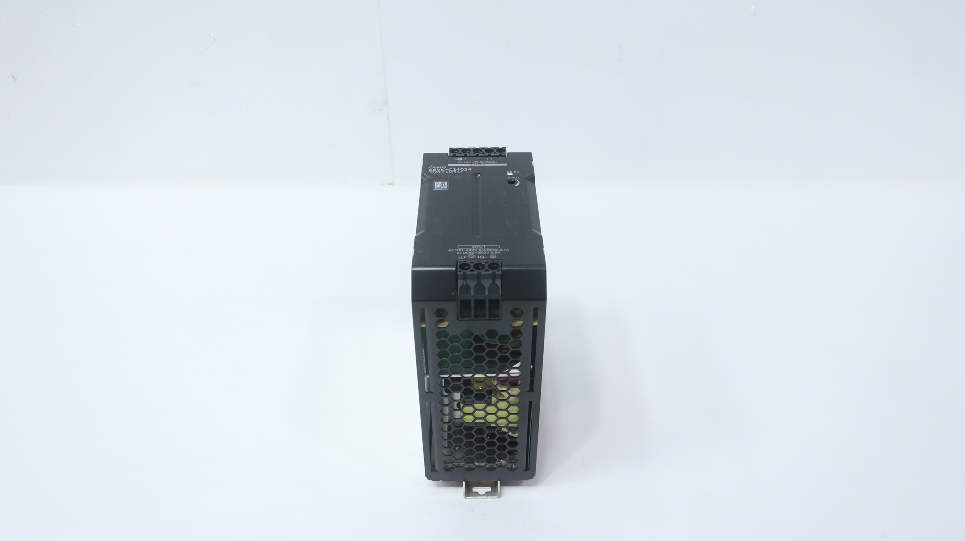 S8VK-C24024 Omron, Zasilanie