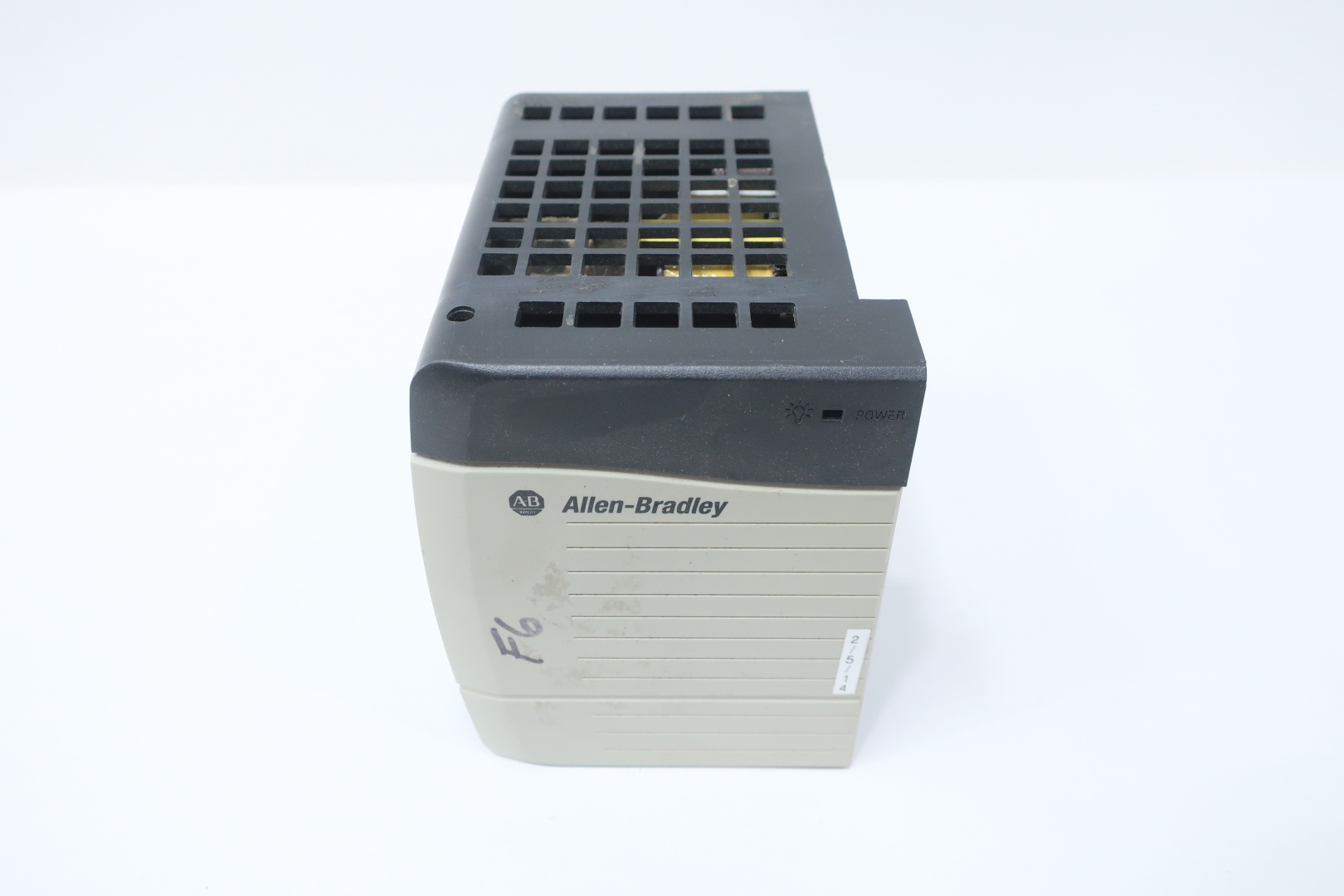 1756-PA72 Allen Bradley, Zasilanie