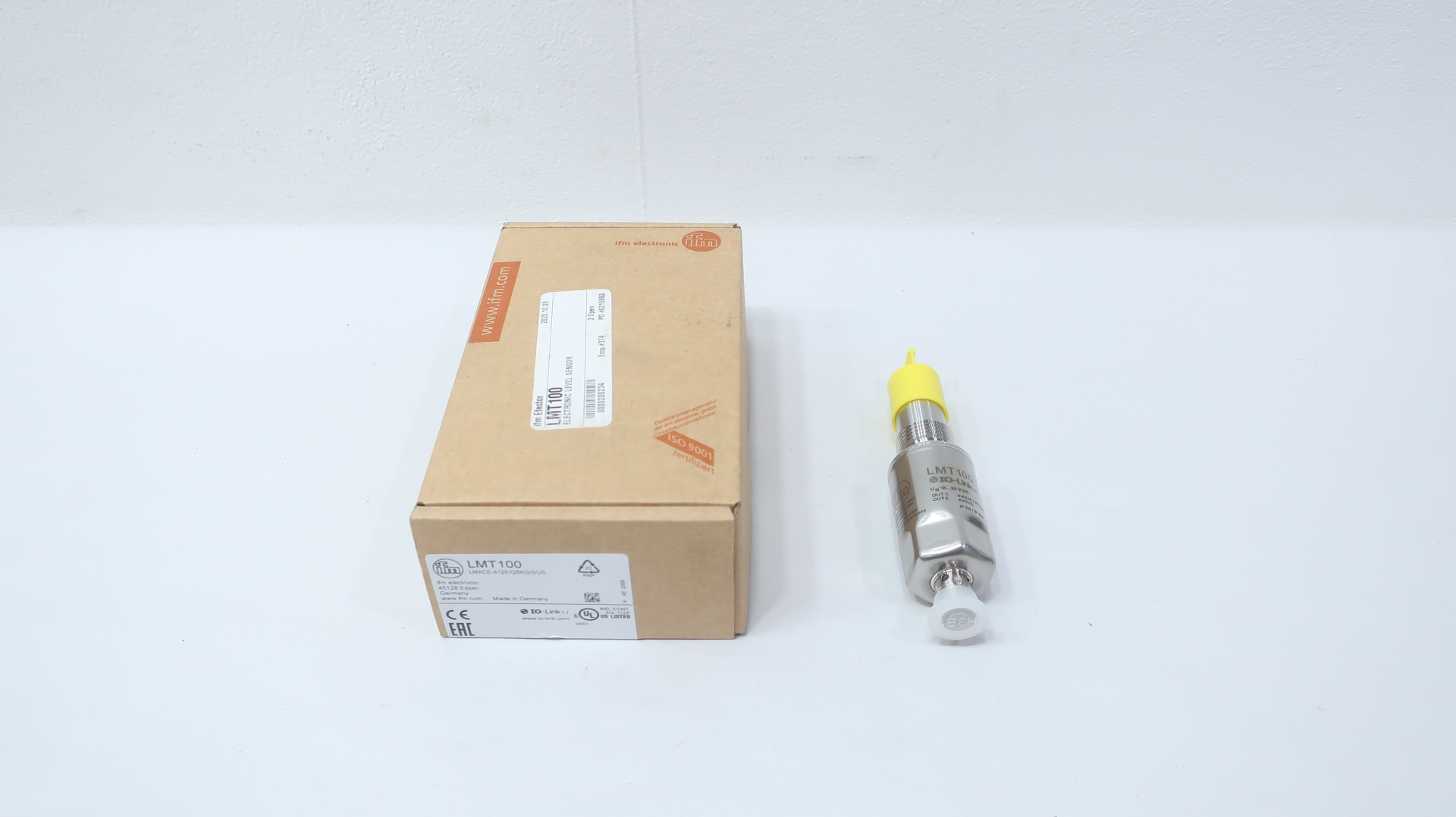 IFM LMT100 Flow Sensor — Process Measurement