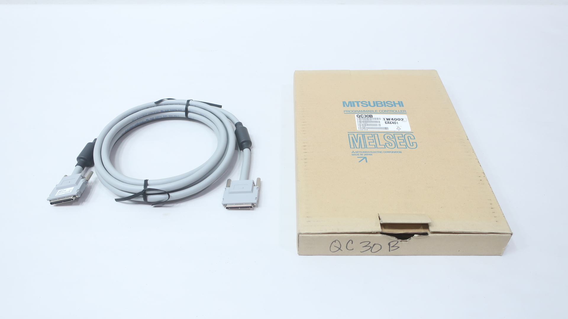 QC30B Mitsubishi Electric, PLC Modules & Extensions