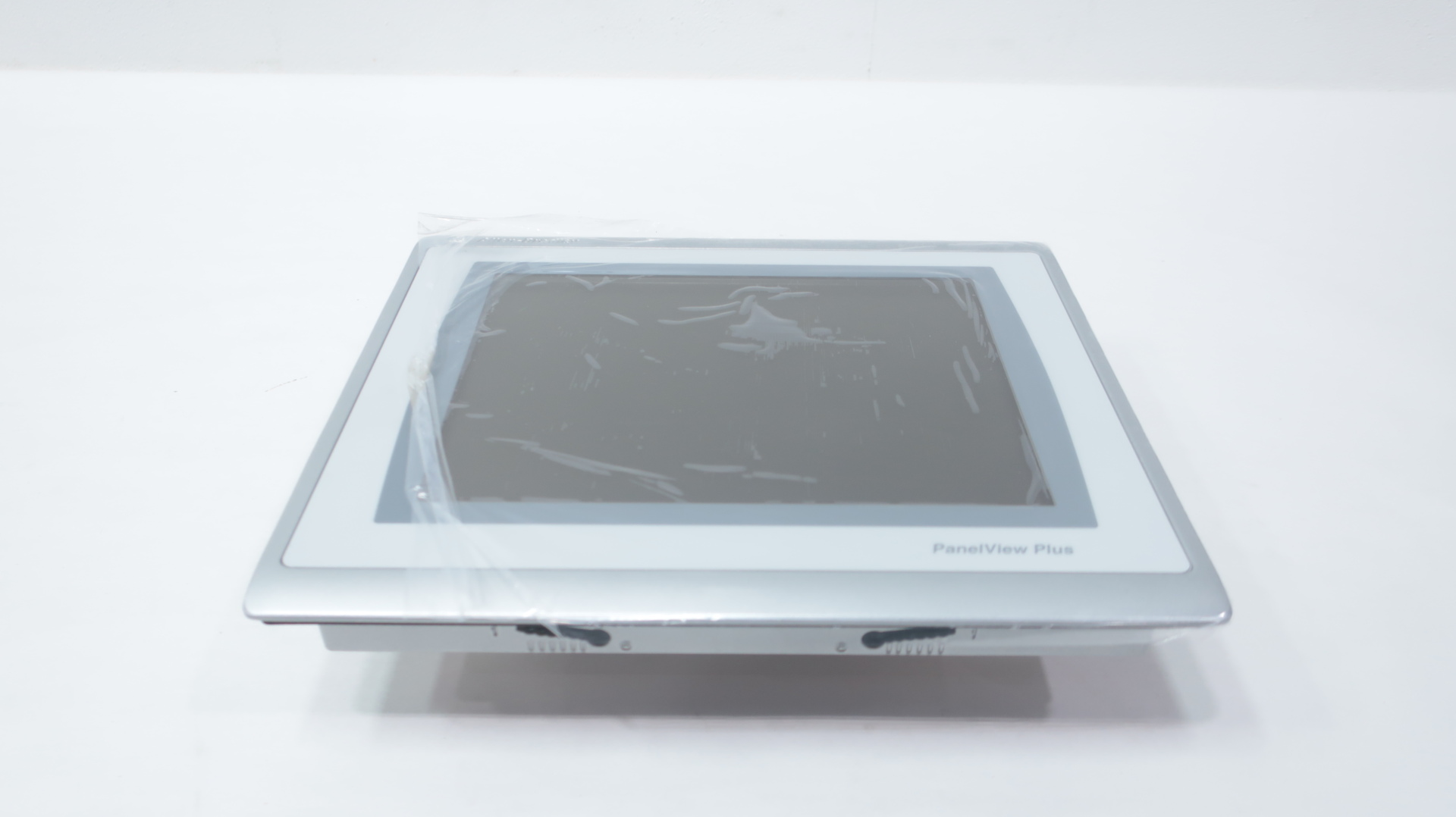 2711P-T10C22D9P Allen Bradley, HMI Panels & Monitors