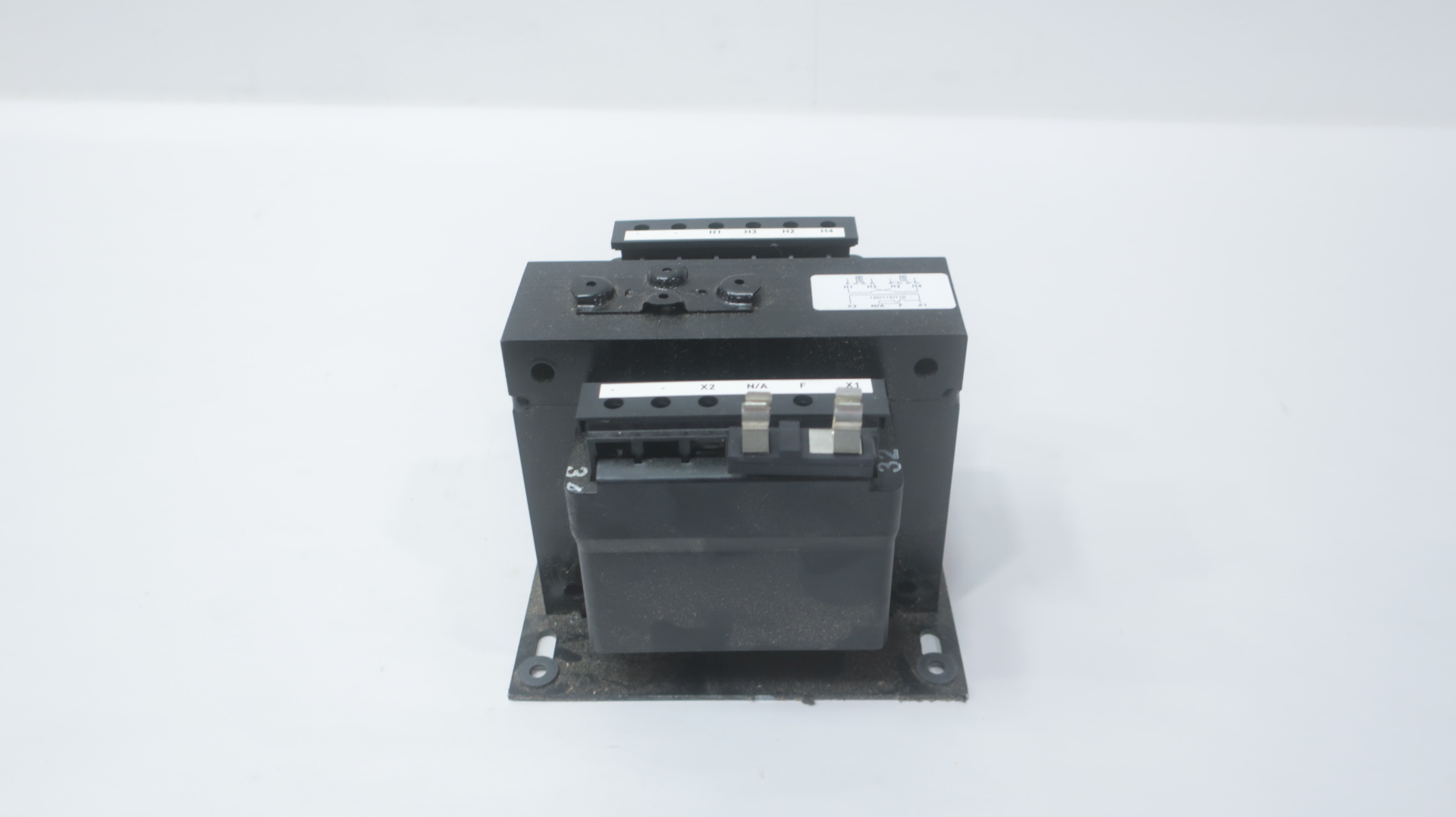 ACME TB1000N008F0 ICT 1KVA 240X480-120 F0 — Accessori generali