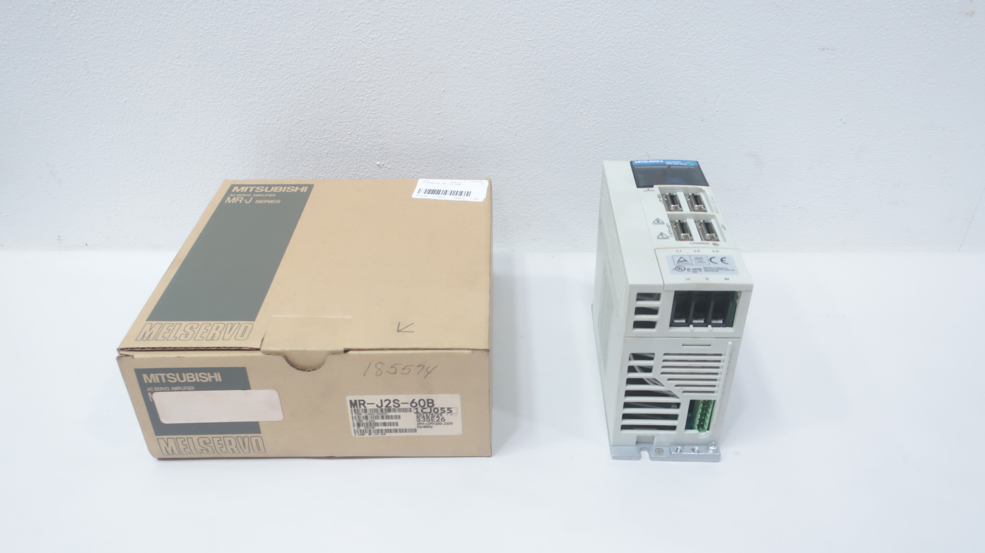 MR-J2S-60B Mitsubishi Electric, Servomotoren & Servoantriebe