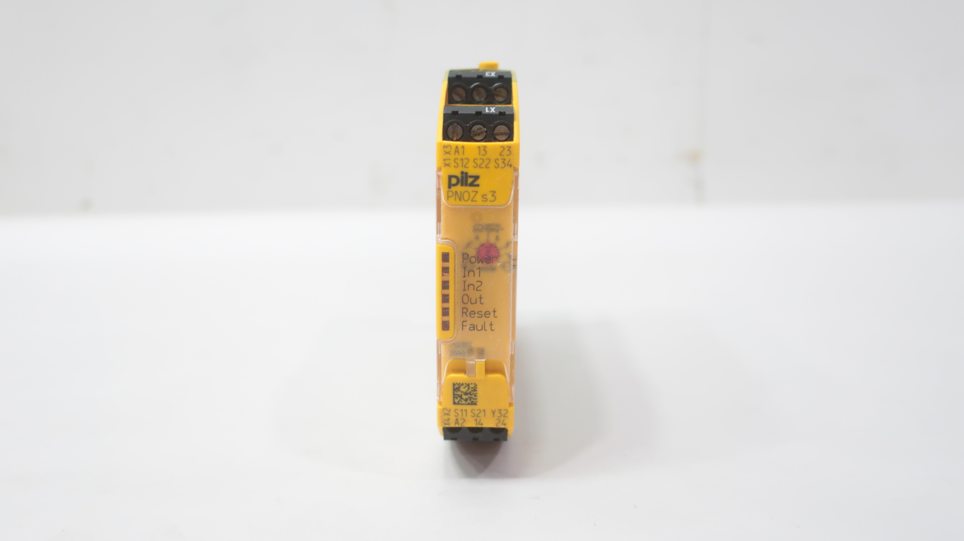 750103 Pilz, Contactores y relés