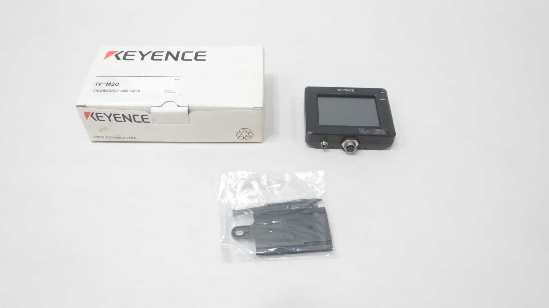 IV-M30 Keyence, Paneles HMI y monitores