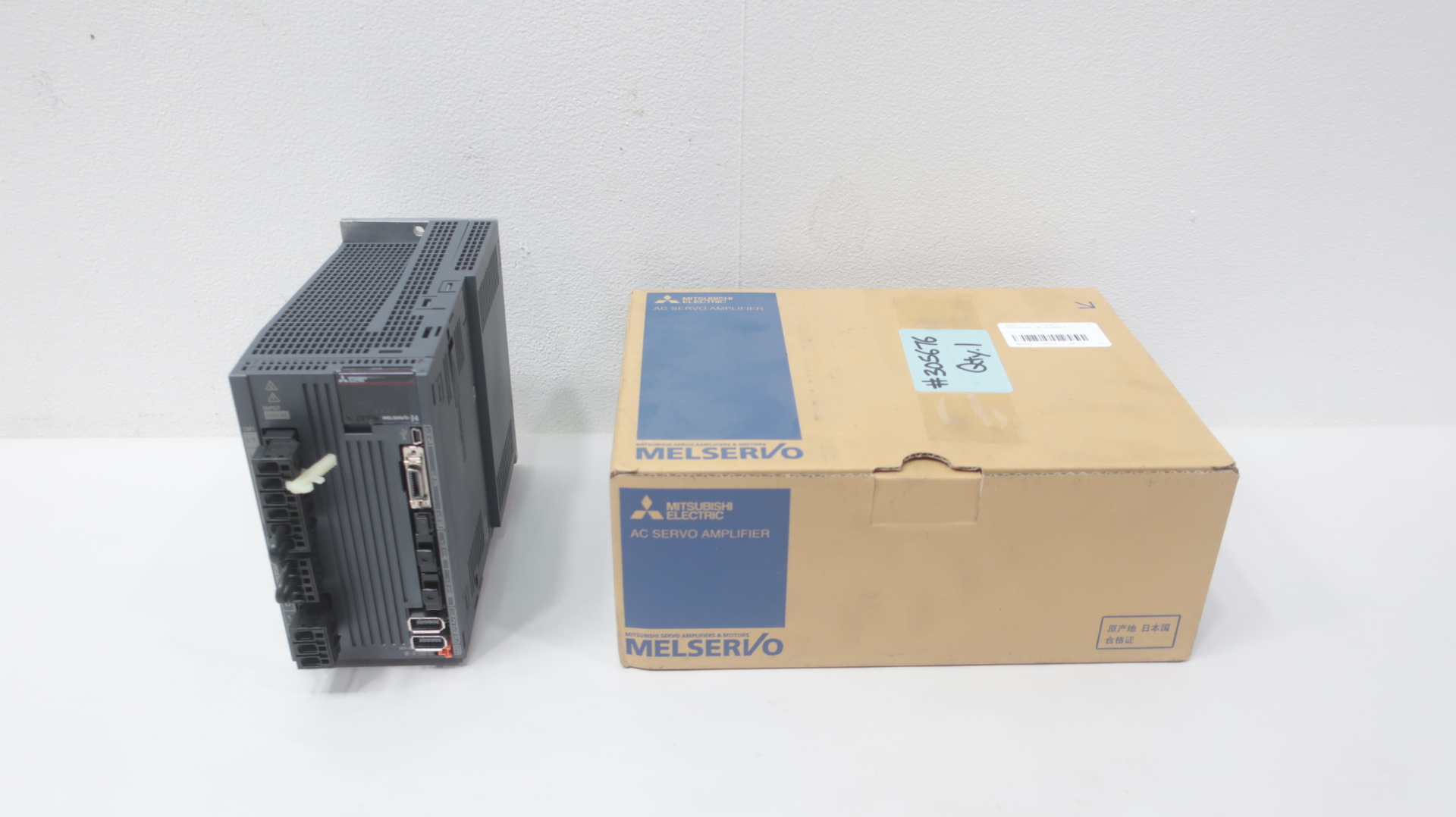 MR-J4-200B-RJ Mitsubishi Electric, Servomotors & Servo Drives