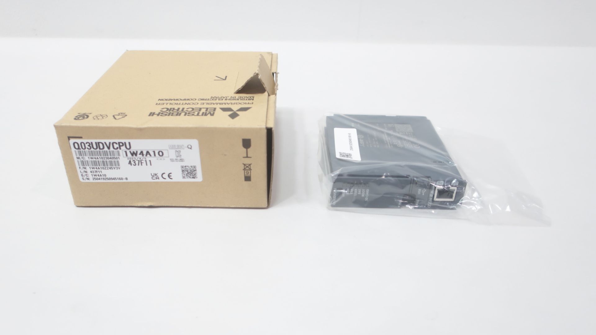 Q03UDVCPU Mitsubishi Electric, Sterowniki PLC